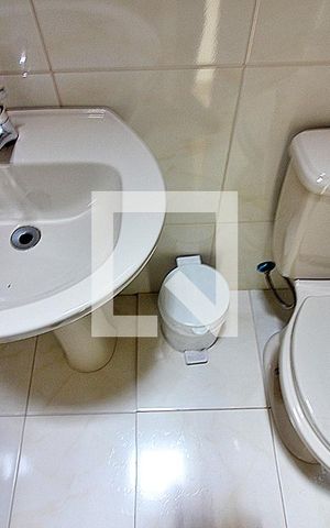 Casa à venda com 413m², 4 quartos e 3 vagasBanheiro Social 1