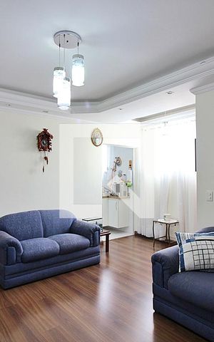 Casa à venda com 413m², 4 quartos e 3 vagasSala