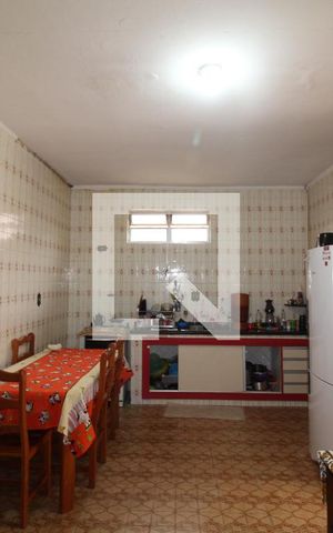 Casa à venda com 200m², 2 quartos e 3 vagasCozinha