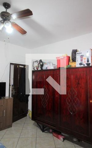 Casa à venda com 200m², 2 quartos e 3 vagasQuarto 1