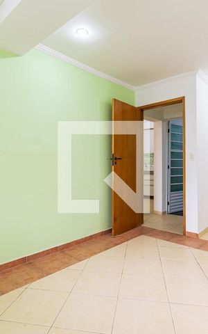 Casa para alugar com 45m², 1 quarto e 1 vaga Casa para alugar com 45m², 1 quarto e 1 vagaQuarto