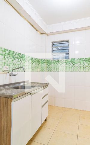 Casa para alugar com 45m², 1 quarto e 1 vaga Casa para alugar com 45m², 1 quarto e 1 vagaCozinha