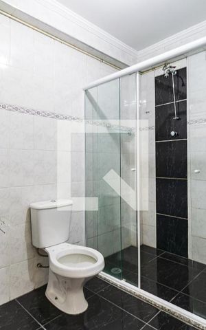 Casa para alugar com 45m², 1 quarto e 1 vaga Casa para alugar com 45m², 1 quarto e 1 vagaBanheiro Social