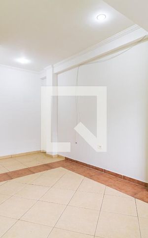 Casa para alugar com 45m², 1 quarto e 1 vaga Casa para alugar com 45m², 1 quarto e 1 vagaQuarto