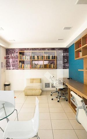 Apartamento para alugar com 74m², 2 quartos e 2 vagasÁrea comum