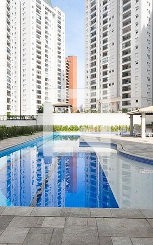 Apartamento para alugar com 74m², 2 quartos e 2 vagasPiscina