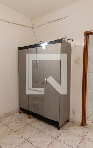 Casa para alugar com 65m², 2 quartos e sem vaga Casa para alugar com 65m², 2 quartos e sem vagaQuarto 1