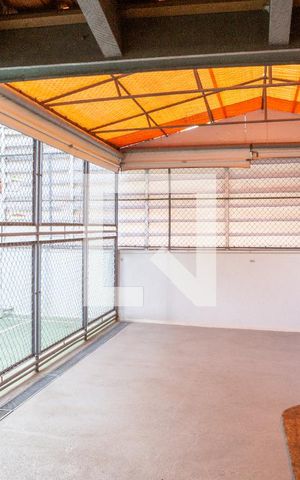 Apartamento à venda com 83m², 2 quartos e 1 vaga Apartamento à venda com 83m², 2 quartos e 1 vagaÁrea comum - Churrasqueira