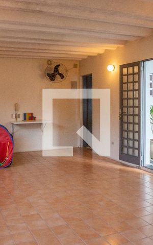 Apartamento à venda com 83m², 2 quartos e 1 vaga Apartamento à venda com 83m², 2 quartos e 1 vagaÁrea comum - Salão de festas