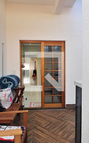 Casa à venda com 260m², 4 quartos e 8 vagasQuintal
