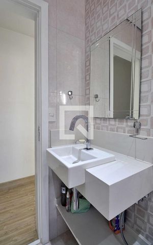 Casa à venda com 260m², 4 quartos e 8 vagasBanheiro Social 1