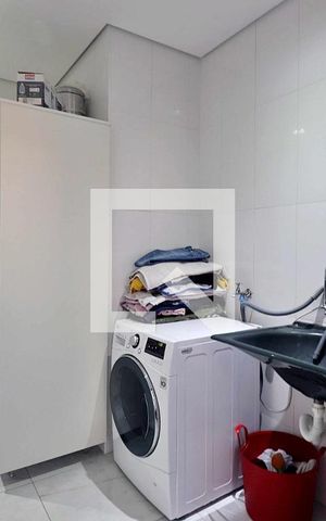 Casa à venda com 260m², 4 quartos e 8 vagasÁrea de Serviço