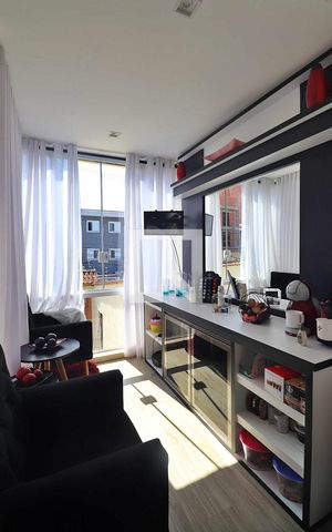 Casa à venda com 260m², 4 quartos e 8 vagasSala