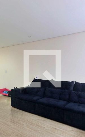 Casa à venda com 260m², 4 quartos e 8 vagasSala