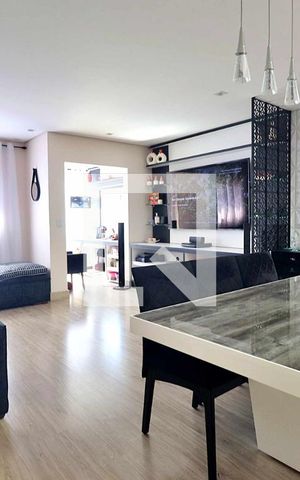 Casa à venda com 260m², 4 quartos e 8 vagasSala