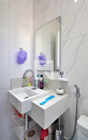 Casa à venda com 260m², 4 quartos e 8 vagasSuíte 2 - Banheiro