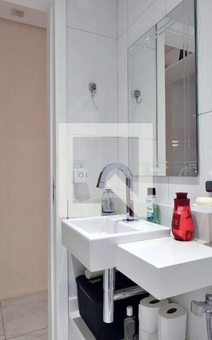 Casa à venda com 260m², 4 quartos e 8 vagasBanheiro Social 2