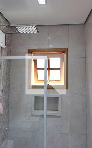 Casa à venda com 260m², 4 quartos e 8 vagasBanheiro Social 1