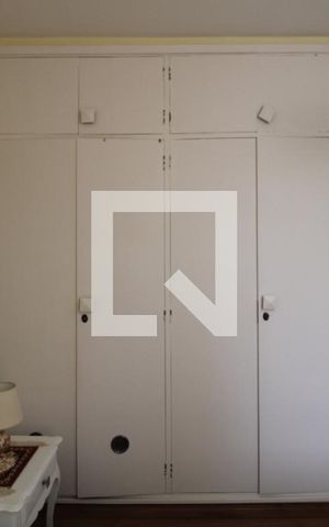 Casa à venda com 360m², 3 quartos e 3 vagasQuarto 2 (suíte)