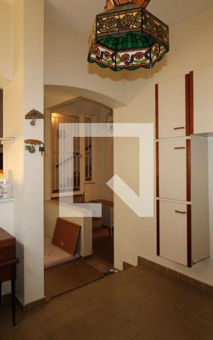 Casa à venda com 360m², 3 quartos e 3 vagasPavimento inferior - cozinha