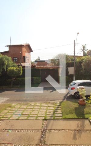 Casa à venda com 360m², 3 quartos e 3 vagasVista do Quarto 2 (suíte)