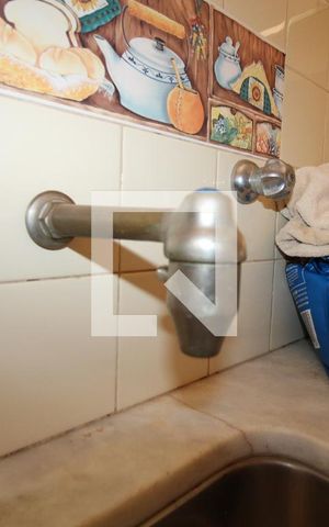 Casa à venda com 360m², 3 quartos e 3 vagasPavimento inferior - cozinha