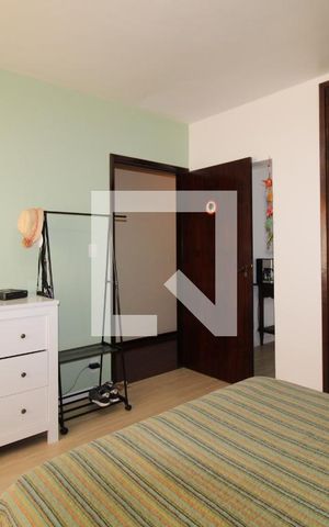 Casa à venda com 360m², 3 quartos e 3 vagasQuarto 3 (suíte)