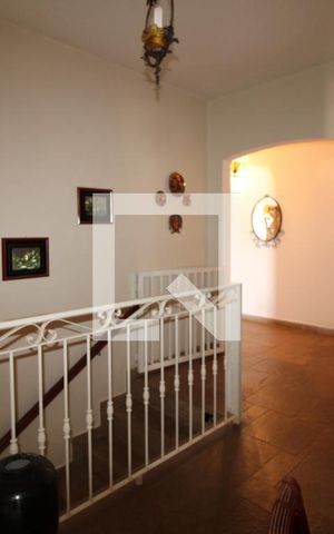 Casa à venda com 360m², 3 quartos e 3 vagasHall