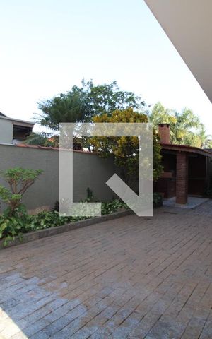 Casa à venda com 360m², 3 quartos e 3 vagasQuintal