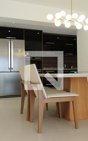 Apartamento para alugar com 99m², 3 quartos e sem vagaSala 