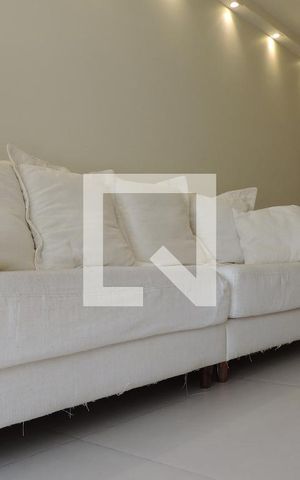 Apartamento para alugar com 99m², 3 quartos e sem vagaSala 
