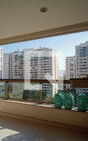 Apartamento para alugar com 99m², 3 quartos e sem vaga Apartamento para alugar com 99m², 3 quartos e sem vagaVaranda da Sala