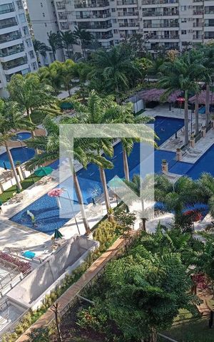 Apartamento para alugar com 99m², 3 quartos e sem vaga Apartamento para alugar com 99m², 3 quartos e sem vagaÁrea comum - Piscina