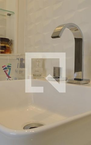 Apartamento para alugar com 99m², 3 quartos e sem vagaBanheiro da Suíte 3