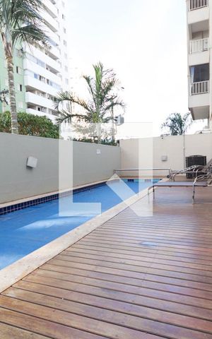 Apartamento para alugar com 64m², 2 quartos e 1 vaga Apartamento para alugar com 64m², 2 quartos e 1 vagaÁrea comum - Piscina