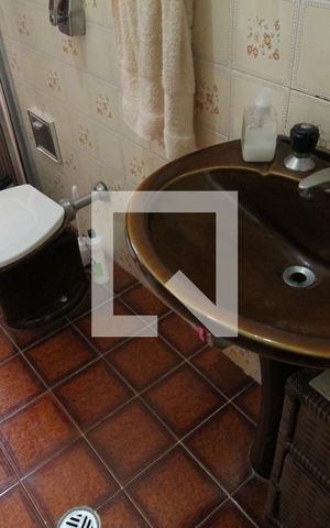 Casa para alugar com 185m², 3 quartos e 2 vagasBanheiro da Suíte 1