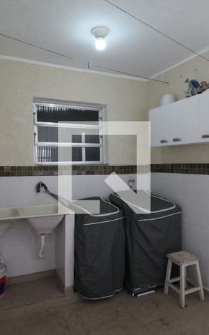 Casa para alugar com 185m², 3 quartos e 2 vagasLavanderia