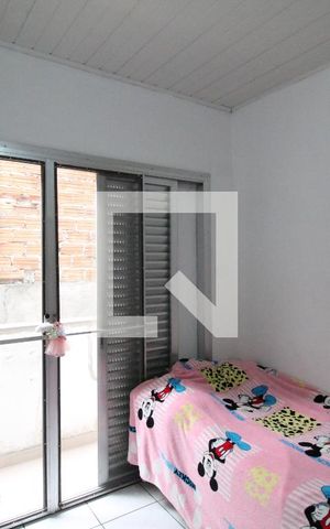 Casa para alugar com 185m², 3 quartos e 2 vagasQuarto 3