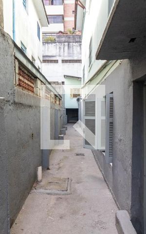 Casa à venda com 249m², 3 quartos e 2 vagasCorredor Lateral