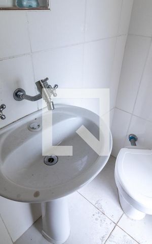 Casa à venda com 249m², 3 quartos e 2 vagasBanheiro 2