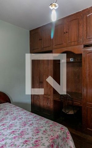 Casa à venda com 300m², 4 quartos e 4 vagas Casa à venda com 300m², 4 quartos e 4 vagasQuarto 1