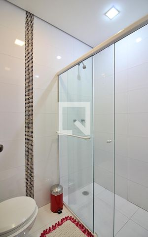 Apartamento à venda com 392m², 6 quartos e 4 vagasBanheiro do Quarto 2 - Suíte