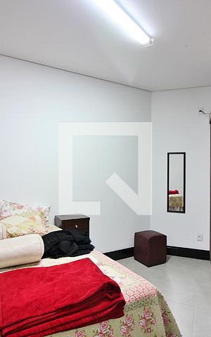 Apartamento à venda com 392m², 6 quartos e 4 vagasQuarto de Hospedes