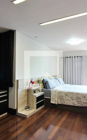 Apartamento à venda com 392m², 6 quartos e 4 vagasQuarto 1 - Suíte