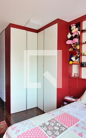 Apartamento à venda com 392m², 6 quartos e 4 vagasQuarto 2 - Suíte