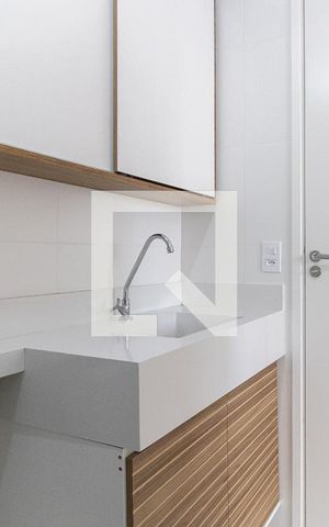 Apartamento para alugar com 34m², 2 quartos e sem vaga Apartamento para alugar com 34m², 2 quartos e sem vagaBanheiro