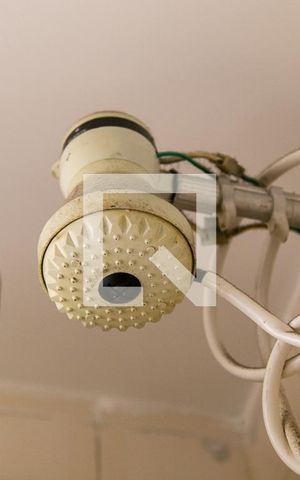 Apartamento à venda com 140m², 3 quartos e 1 vagaBanheiro da Área de Serviço - Chuveiro