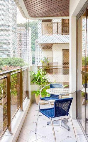 Apartamento para alugar com 180m², 3 quartos e 2 vagasSacada