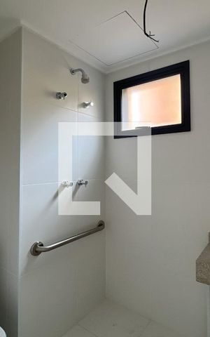 Studio para alugar com 21m², 1 quarto e sem vaga Studio para alugar com 21m², 1 quarto e sem vagaBanheiro