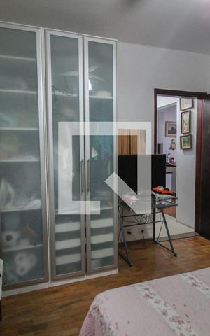 Casa à venda com 270m², 3 quartos e 1 vagaquarto 2